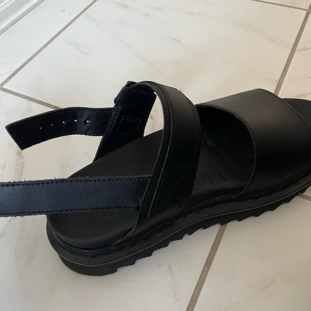 DR MARTENS | VOSS SANDALS 💫 - Picture 6 of 7